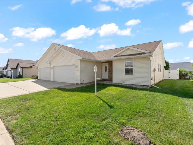 1701 E Lexington Drive