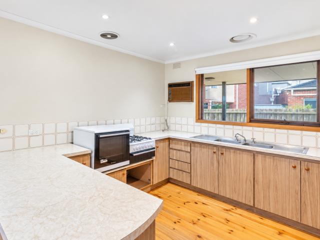 1/703 Heatherton Road Clayton, VIC 3168