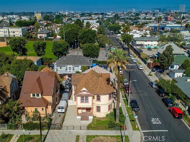 1703 Toberman Street