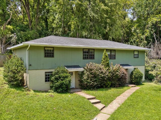 1703 White Oak Road