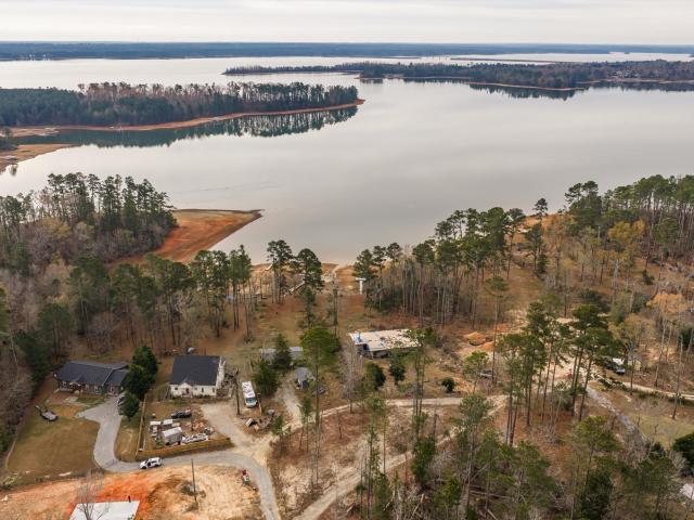 1703 White Oak Road