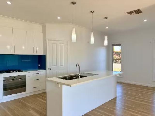 170 Browns Ln, Moore Creek House for rent Listed by Tania Par.