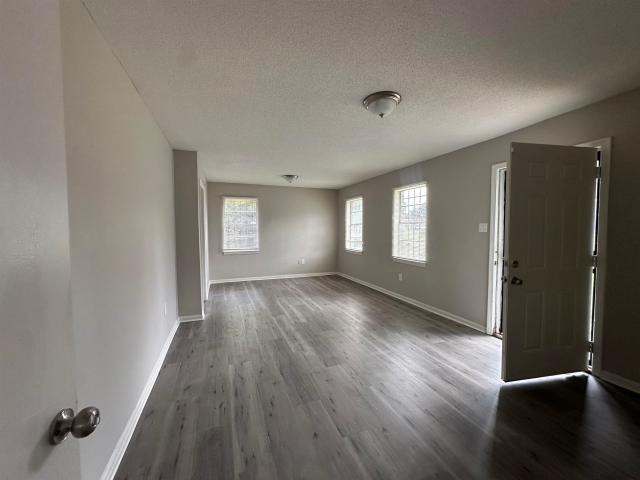170 burwood dr