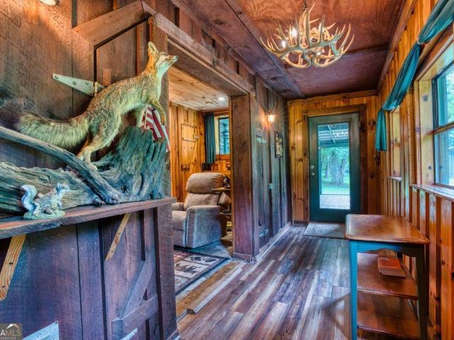 170 Dogpatch Lane