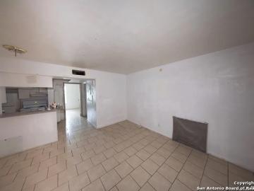 170 De Chantle, Unit APT 709