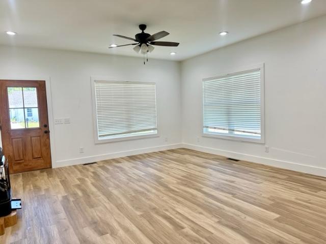 170 Honeysuckle Ln