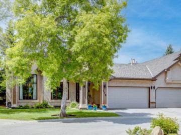 170 Oakbriar Close Sw, Calgary, AB, T2V 5G6 semi detached for sale | Listing ID A2318 | Royal LePage