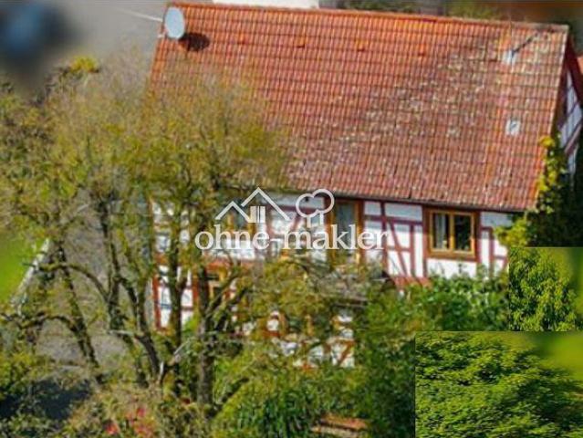 170 m2 Fachwerk Haus mit Garten und Balkon in Stadtteil von Brachttal