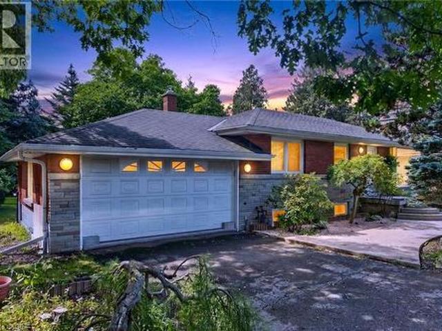 170 Mohawk Road, Ancaster, ON, L0G 2W9 house for sale | Listing ID 40857 | Royal LePage
