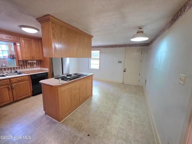 170 South River Road