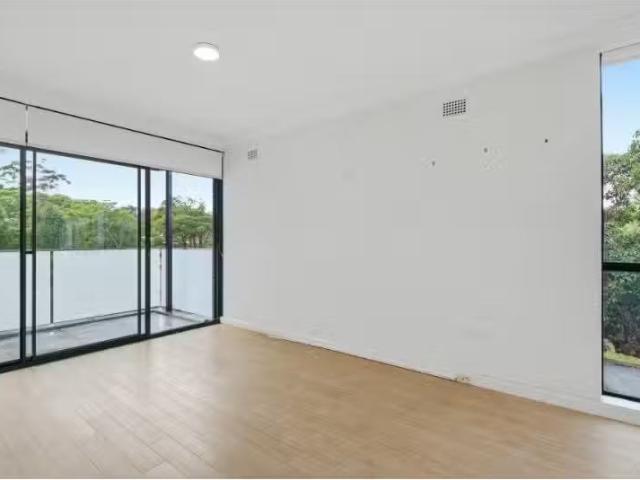 1/70 Raglan Street, Mosman Apartment for rent Listed by Sienn.