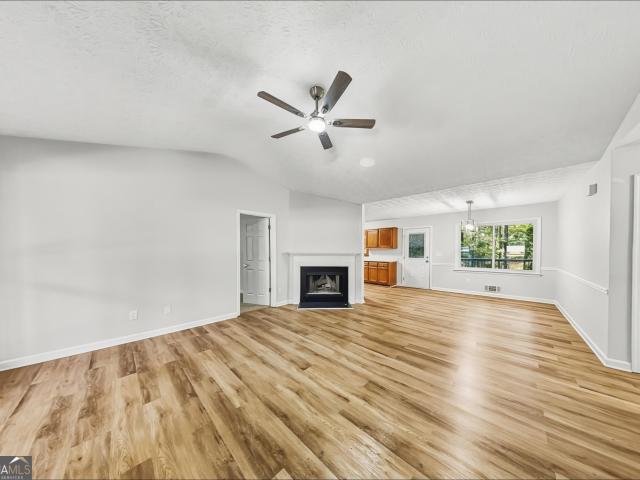 170 W Forest Drive
