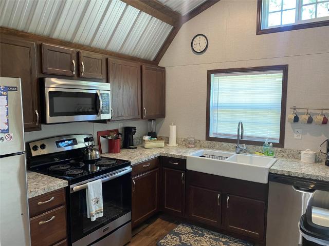170 W Hickory Hill Dr, Burkeville, TX 75932 | MLS #18633