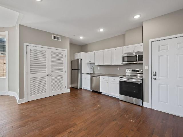 170 West Washington 1 Bedroom Apartment for Rent at 170 W Washington St, Hagerstown, MD 21740