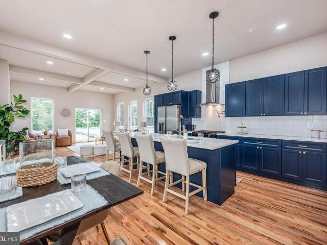 170 Winters Lane
