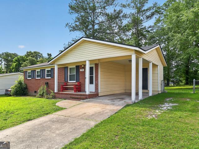 1714 Apple Valley Drive