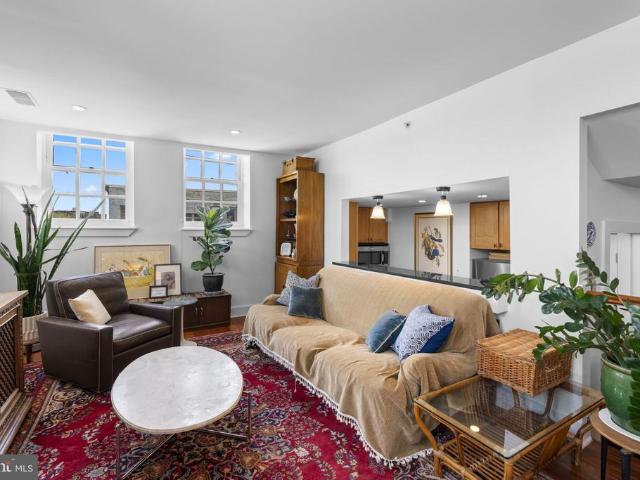 1714 Park Avenue # 302