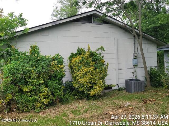 1714 Urban Drive
