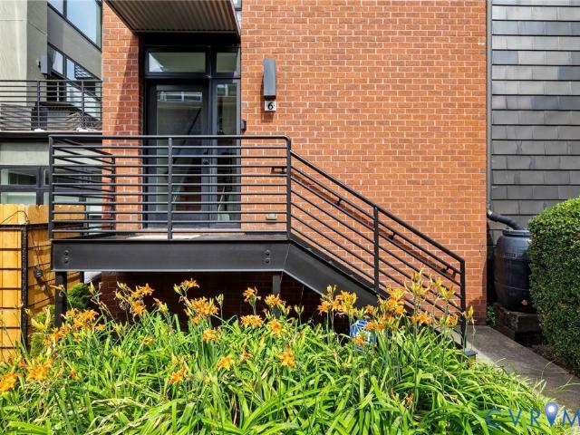1714 W Cary Street U6