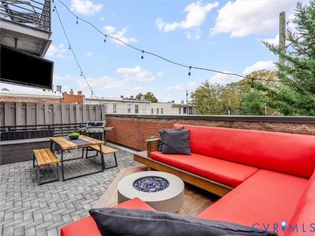 1714 W Cary Street U6