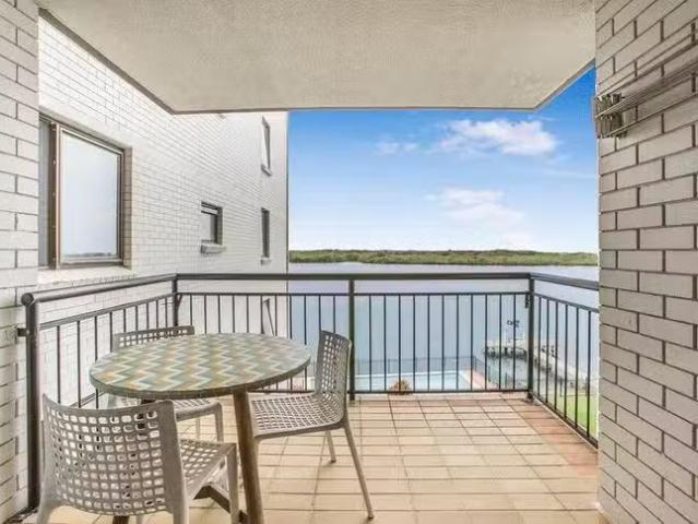 17/150 Duporth Avenue, Maroochydore, QLD 4558