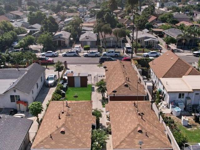 1715 E 65th Street