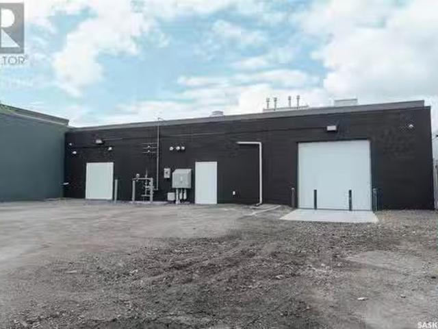 1715 South Railway Street, Regina, SK, S4P 1V6 commercial fo.