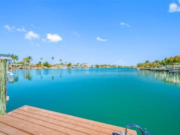 17161 2nd St E, North Redington Beach, FL 33708 | MLS #TB8473
