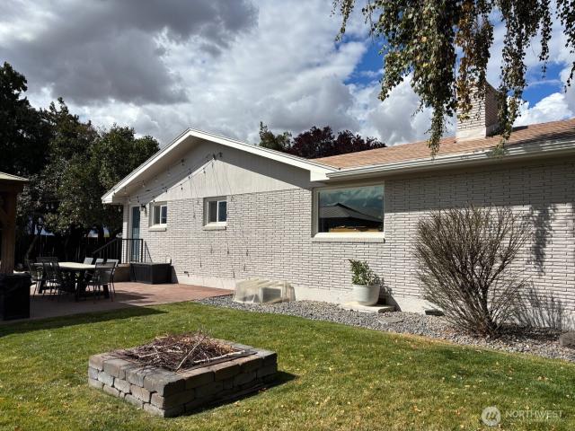 17165 Road 11 NW