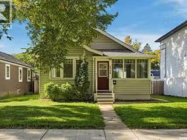 1716 Lorne Avenue, Saskatoon, SK, S7H 1Y4 house for sale Li.