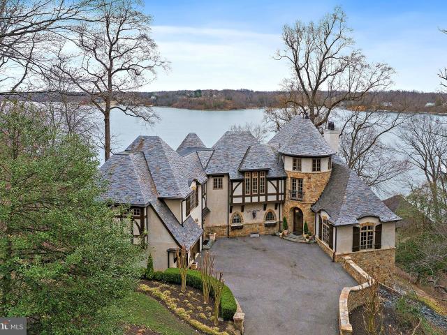1716 Severn Forest Dr, Annapolis, MD 21401 | MLS #MDAA2139