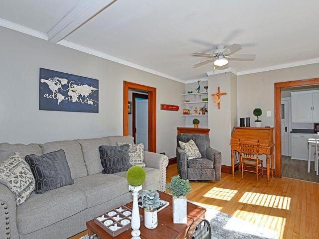 1716 6th Street E