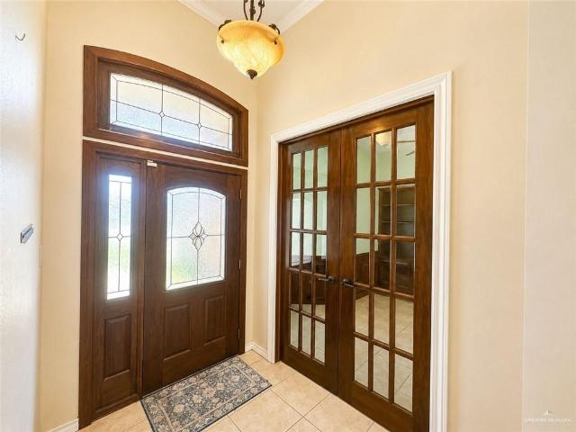 1717 Chayna Avenue