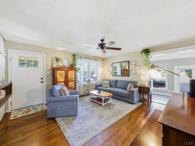 1717 Rainbow Forest Dr
