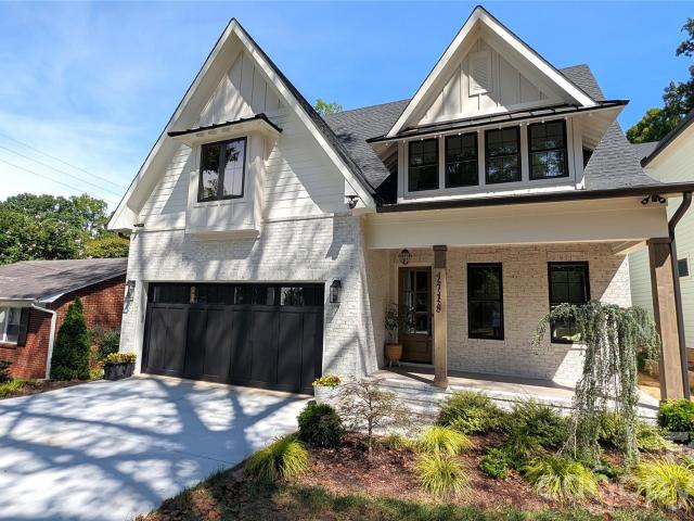 1718 Seifert Circle