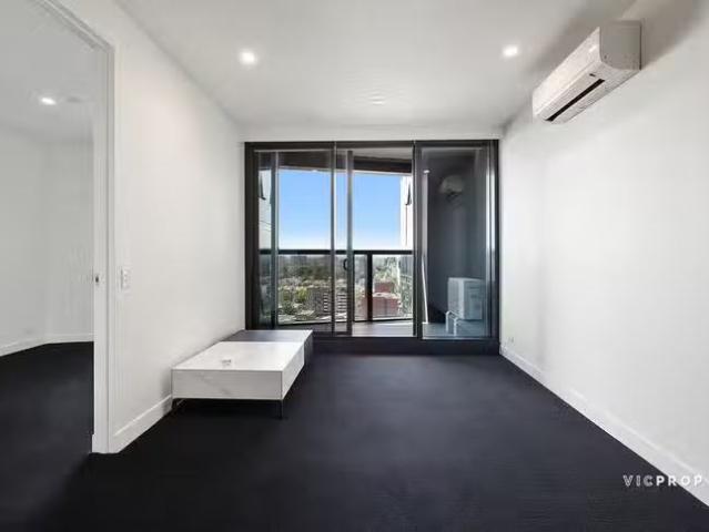 1719/160 Victoria Street, Carlton, VIC 3053
