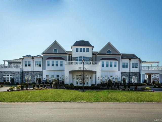 17101 Aspenwood Drive