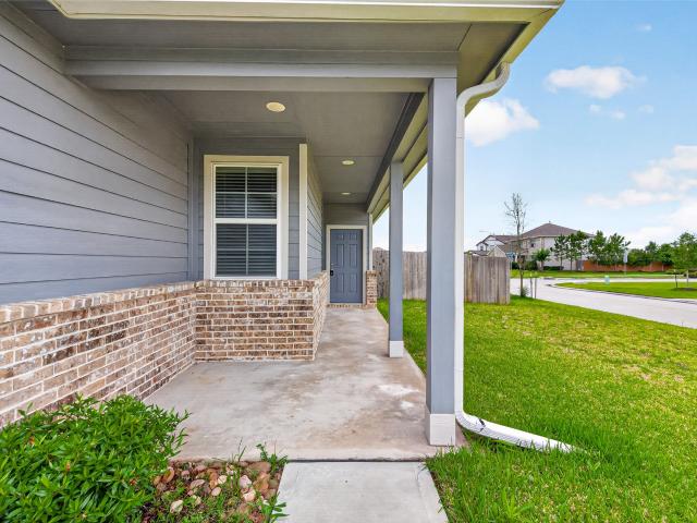 17104 Coulter Pine Court