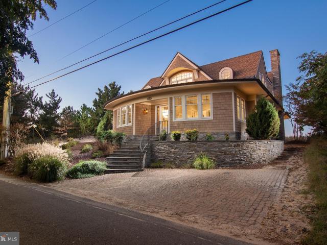 1710 Bay Ave, Lewes, DE 19958 | MLS #DESU2098