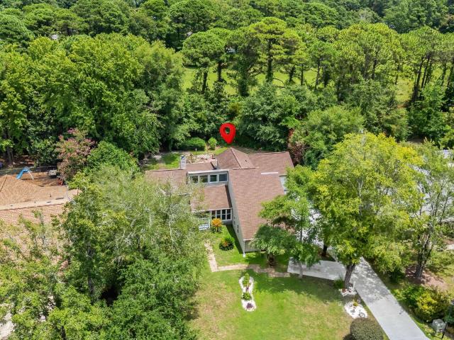1710 Crooked Pine Dr