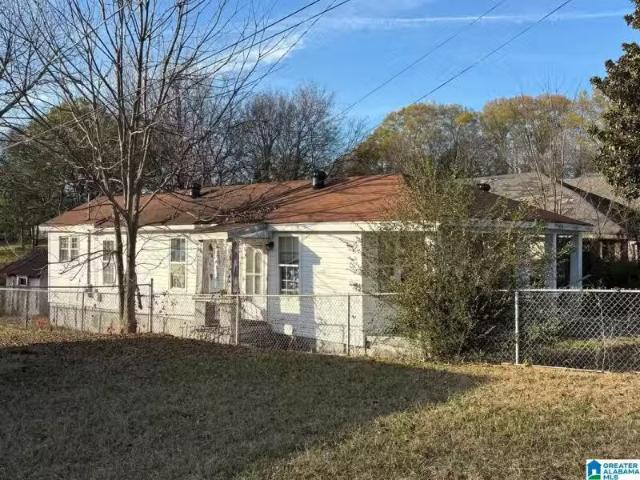 1710 DOOLEY AVE, ANNISTON, AL 36201