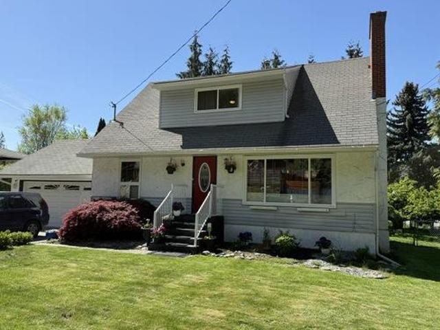 1710 Hollywood Road, Kelowna, BC, V1X 4P3 house for sale | Listing ID 10385 | Royal LePage