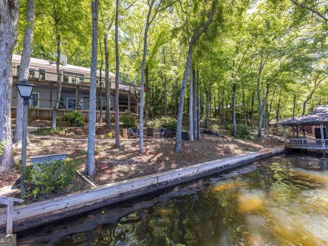 1710 Quail Hollow Drive
