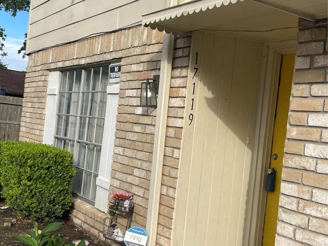 17119 Blackhawk Blvd, Friendswood, TX 77546 | MLS #43277