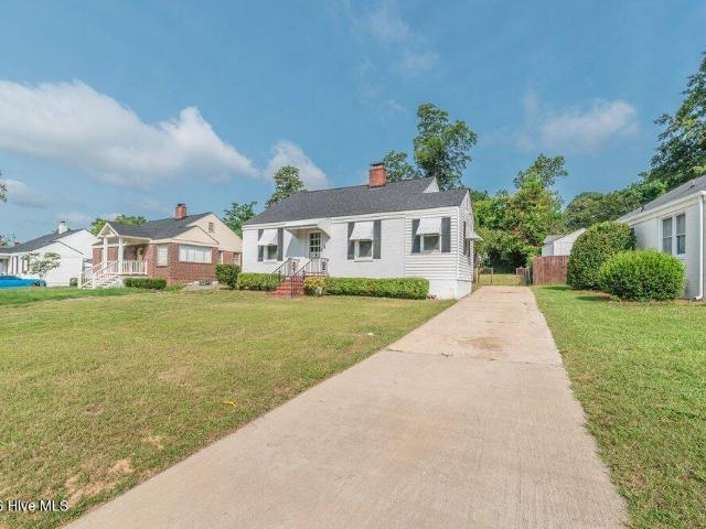 1711 Oak Drive