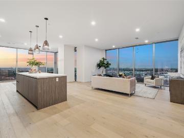 1711 Allen Pkwy, Unit 2301, Houston, TX 77019 | MLS #86174