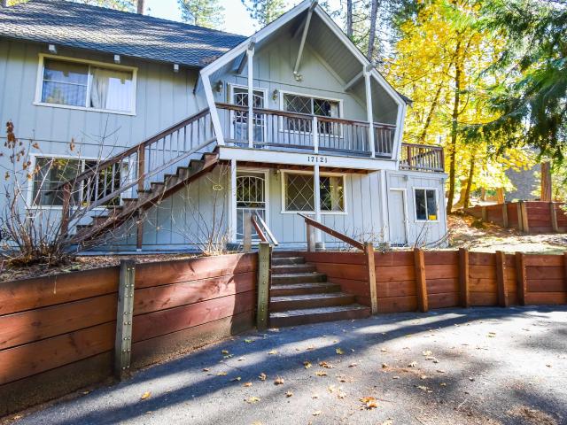 17121 Smokey River Dr