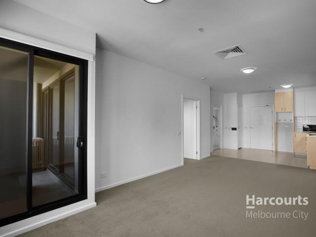 1712/250 Elizabeth Street, MELBOURNE, VIC 3000