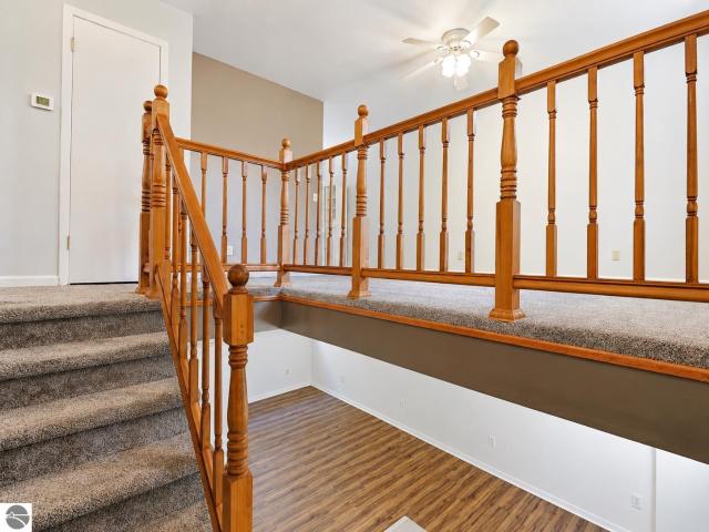1712 Elm Street