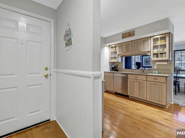1712 Faulkner Court